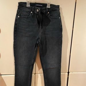Calvin Klein skinny jeans. Waist 28/32